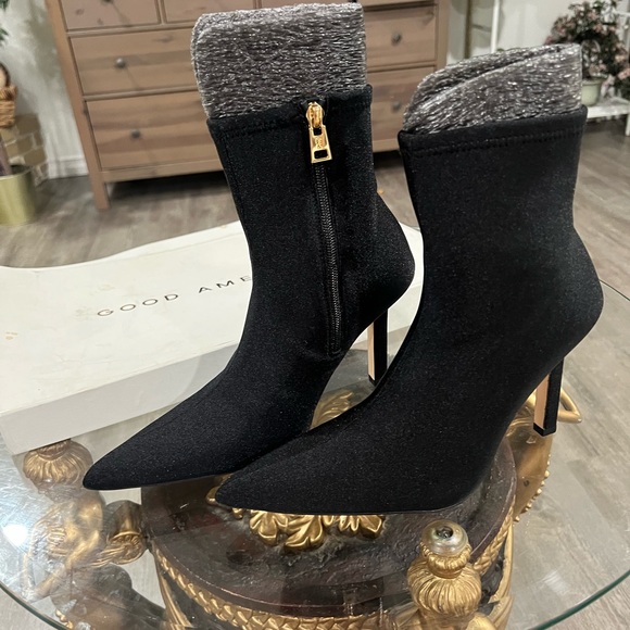 Good American Shoes - SOLD💐 GOOD AMERICAN ankle shine boots ✨